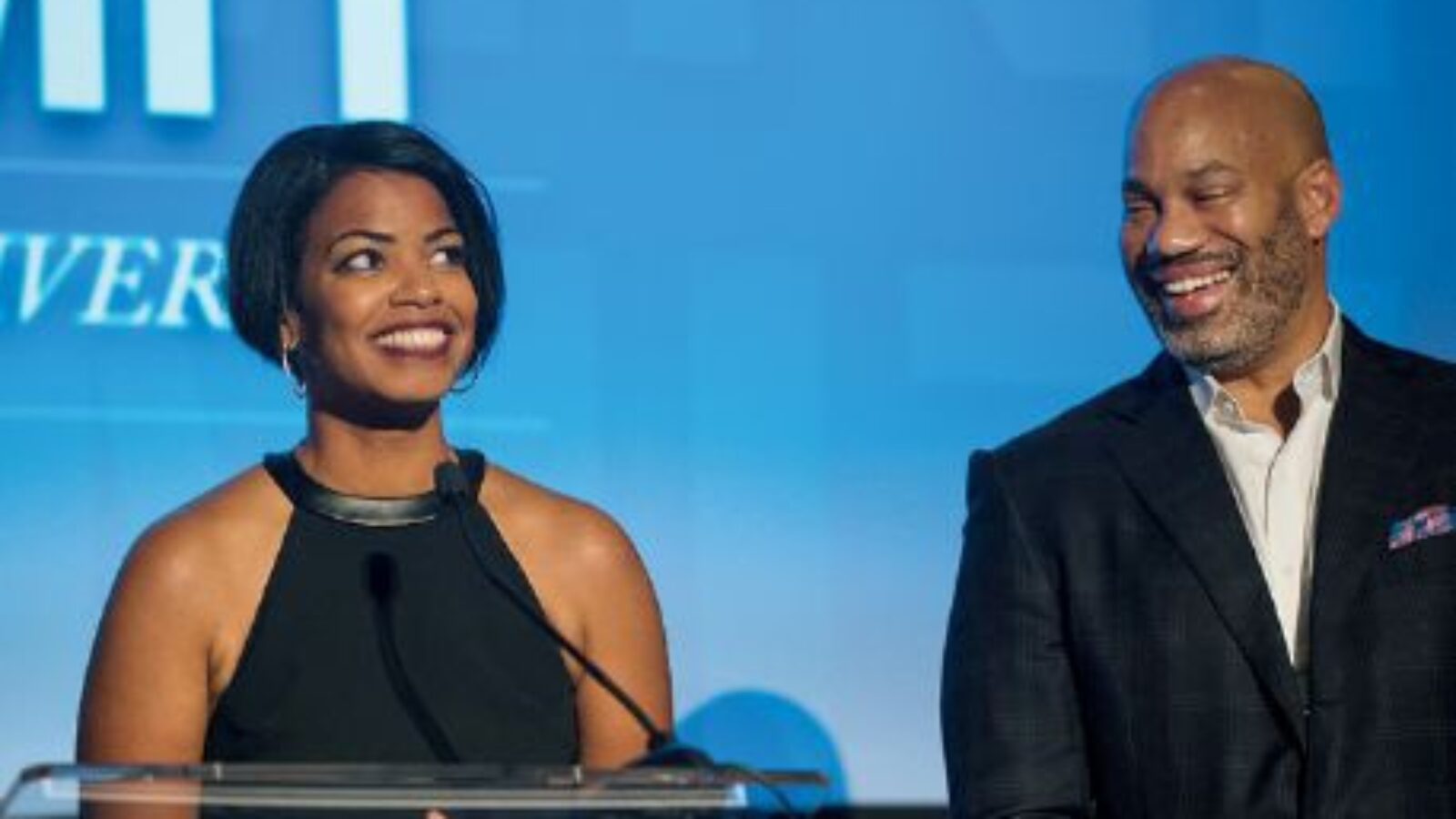 BAS co-chairs Mannone Butler (B’94, L’99) and Eric Woods (B’91) welcome guests at the closing gala.