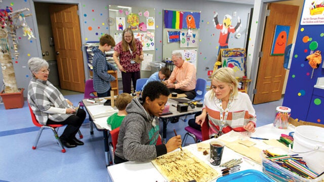 kids doing art at tracys kids