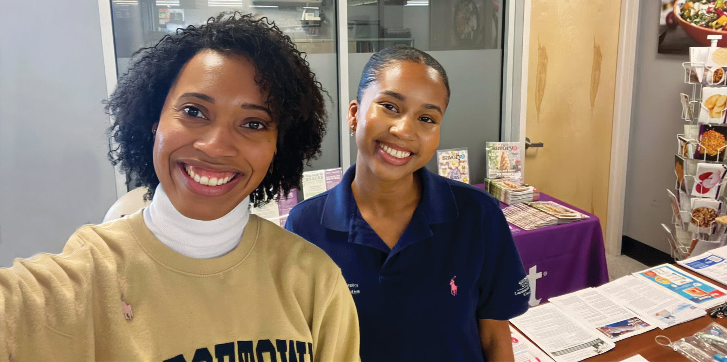 George Richmond Foundation Oral Health Scholars Danyel Smith, Ph.D., and Naaria Williams Jackson visited a grocery store in Ward 8 to educate shoppers about oral health and recruit for the Facilitated Lessons on Oral and Systemic Health in Survivors (FLOSS) Project.