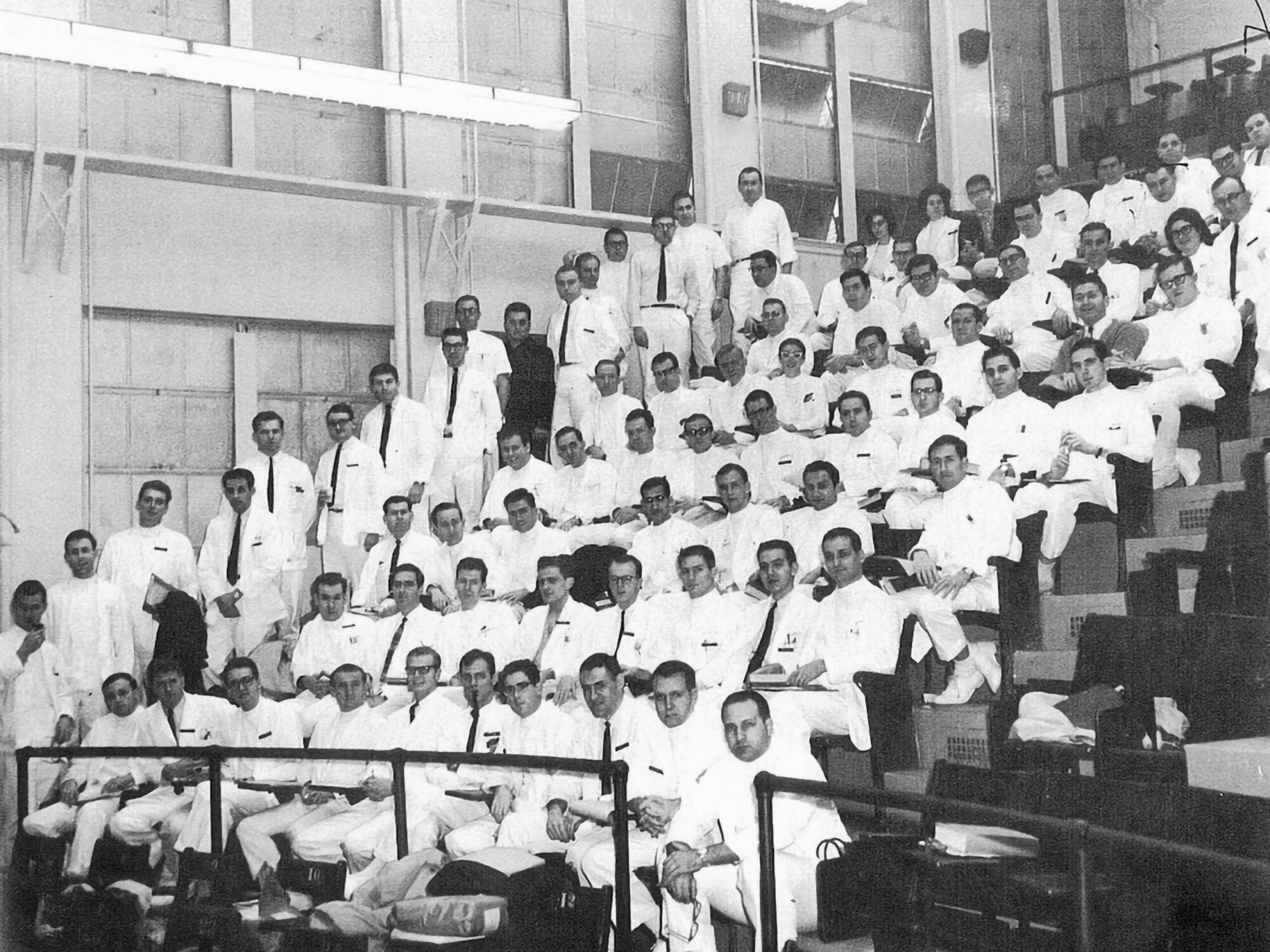 old image of SOM class of 1966